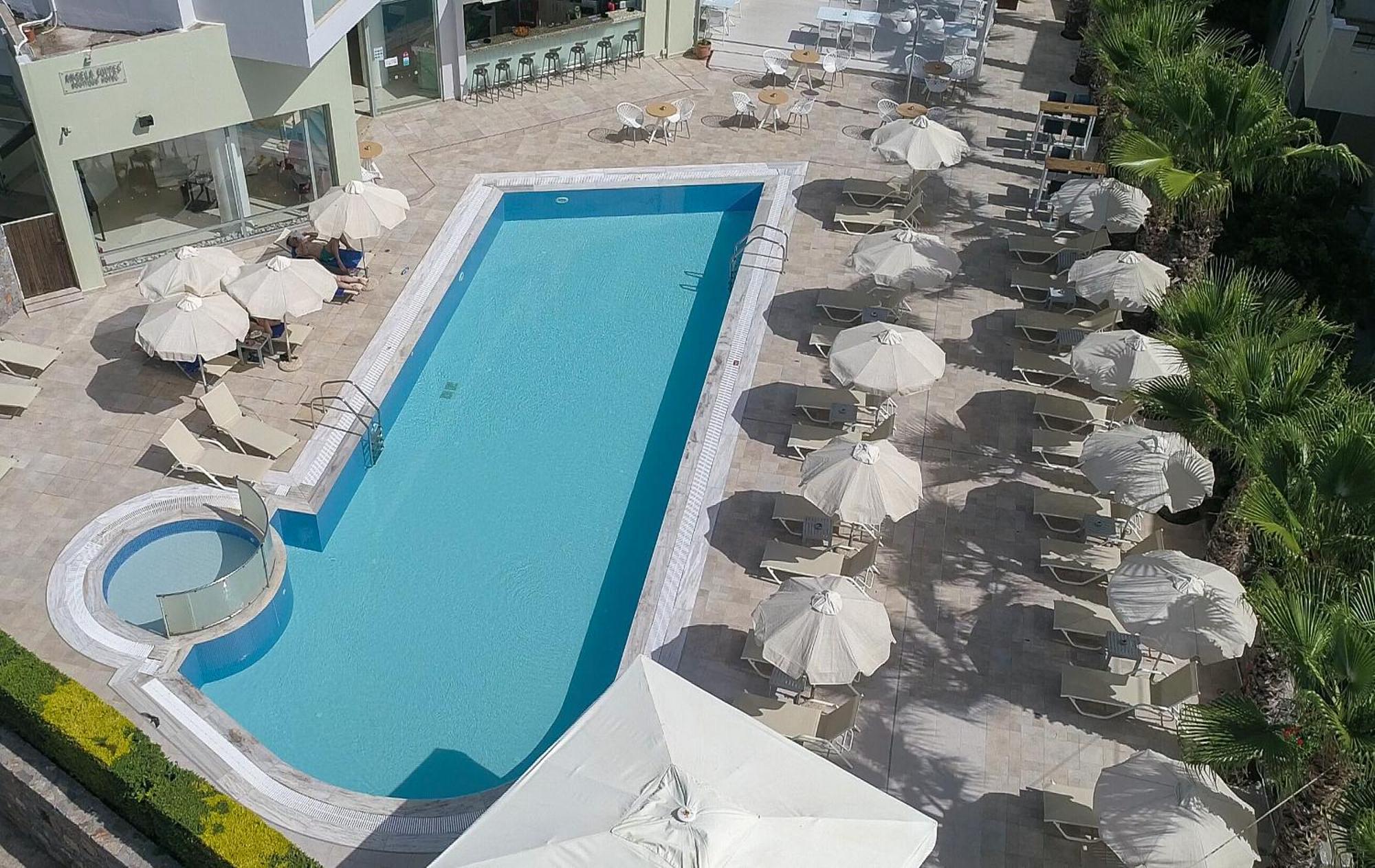 Angela Suites Boutique Hotel Sissi Zewnętrze zdjęcie